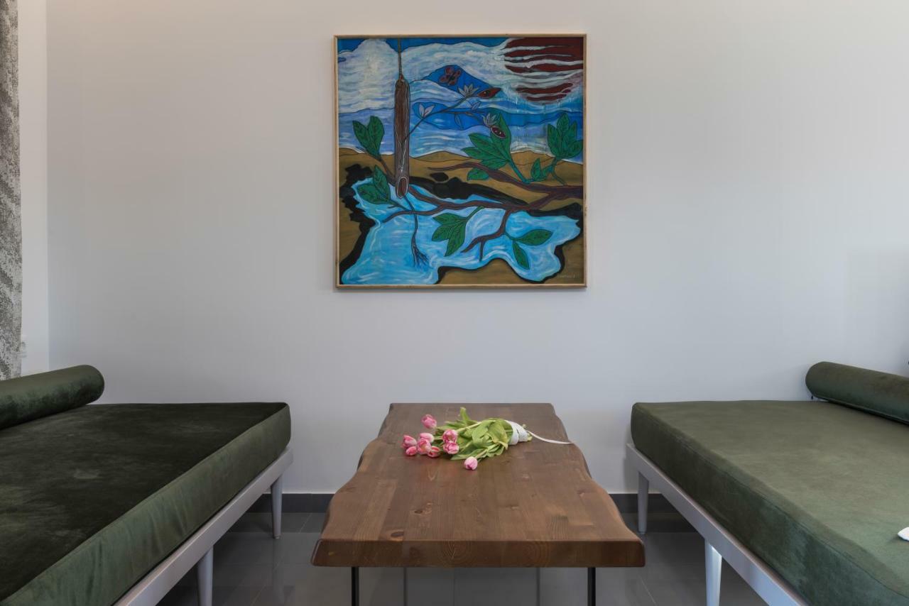 Marvarit Suites Messaria  Luaran gambar